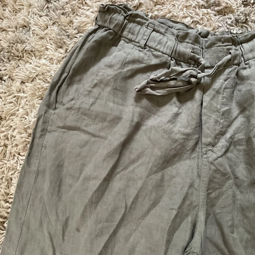 Cloth & Stone Linen Wide Leg Pants Olive Green Cropped Paperbag Waist